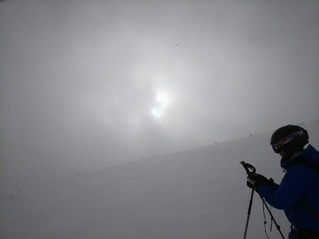 安達太良山で山スキー